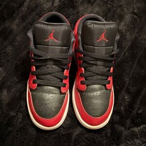 Jordan YOUTH Black and Red Sneakers